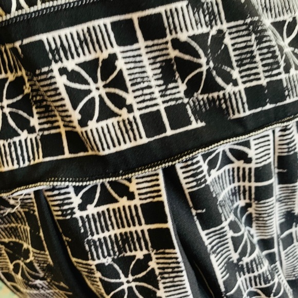 Set - Picture 6 of 6